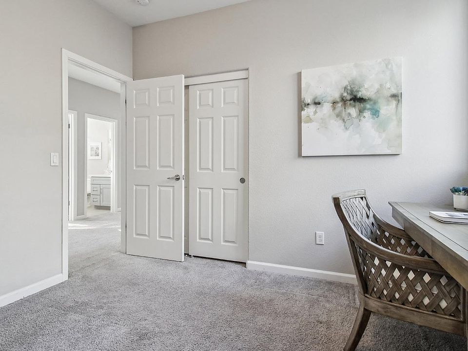 2nd image of 2654 Pern Place