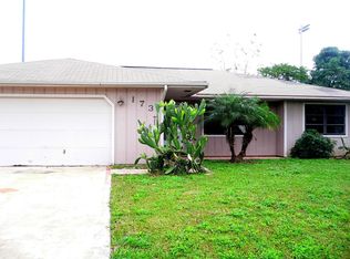173 NW Curtis St, Port Saint Lucie, FL 34983