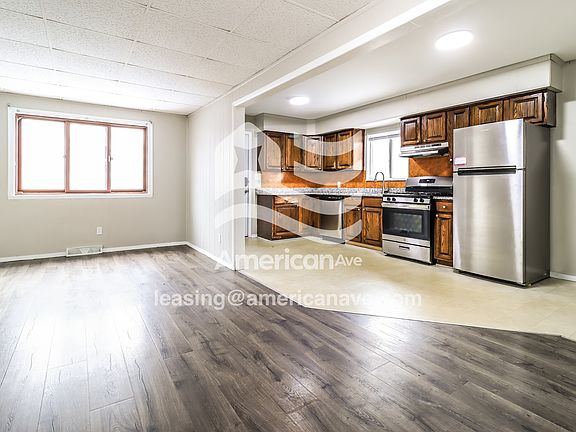 3-Living Room