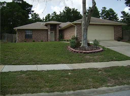 2nd image of 817 White Birch Ct