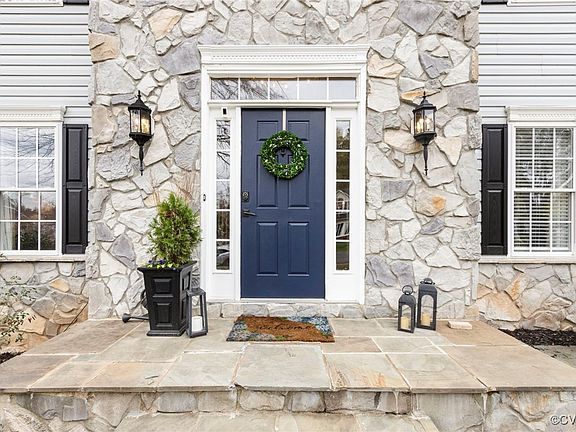 4th image of 3 Torey Ct