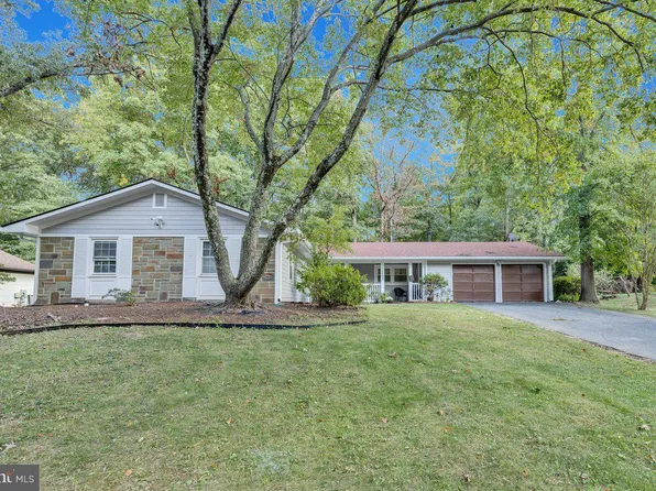 12405 Silverbirch Ln, Laurel, MD 20708