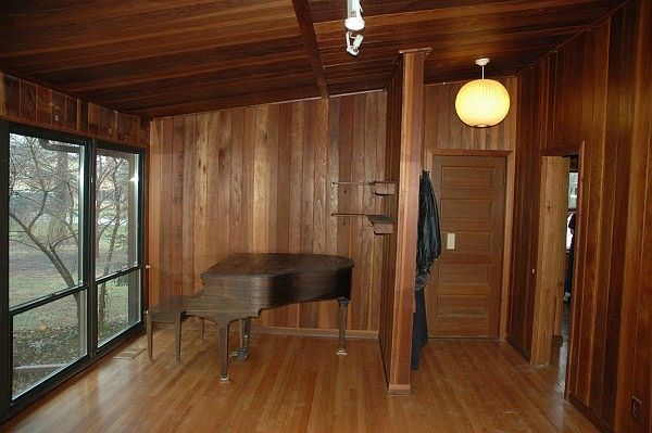 1st image of 1S229 Pine Ln