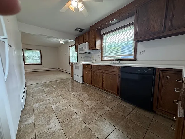 16 Indian Rock Dr #B — Photo 11