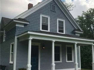41 Elizabeth St, Ellington, CT 06029