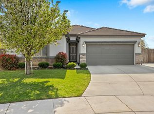 1623 N Silvervale St, Visalia, CA 93291