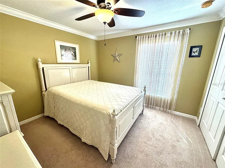 1483 Hillview Ln — Photo 26