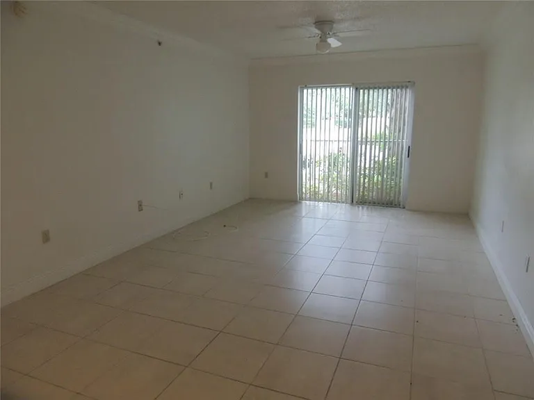 9905 Westwood Dr #16-3 — Photo 5