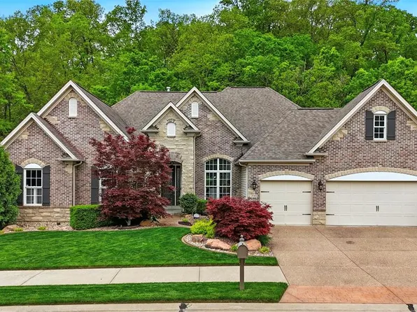 2043 Paul Renaud Blvd, Lake Saint Louis, MO 63367