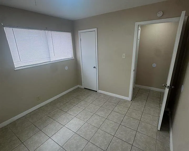 3726 Bowling Ln — Photo 15