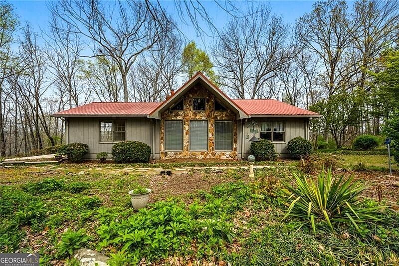 1st image of 386 Skeet Shoot Rd