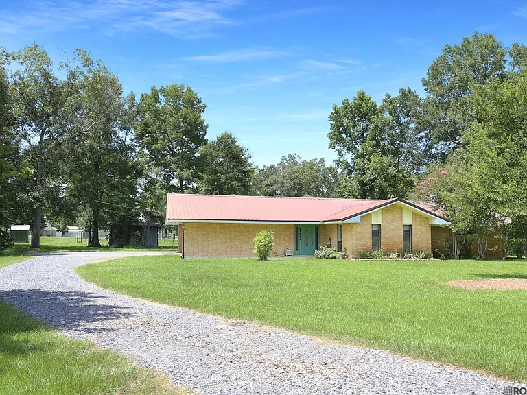 43086 State Highway 933 — Photo 1