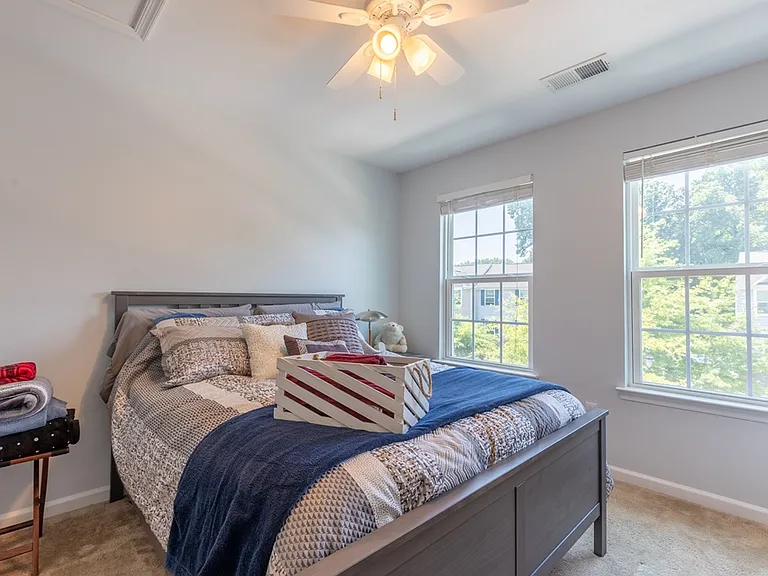 220 W General Grey Ct — Photo 24