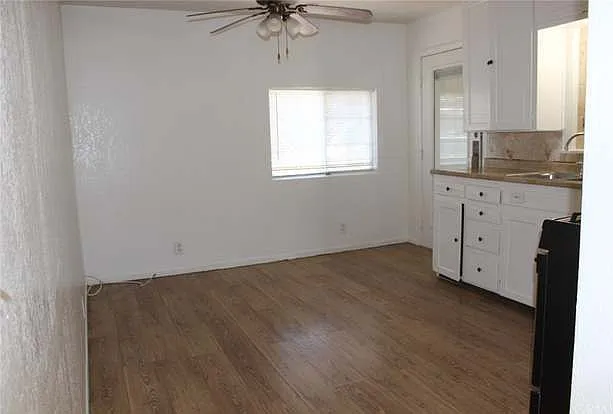 1314 E Laurelwood Dr — Photo 54