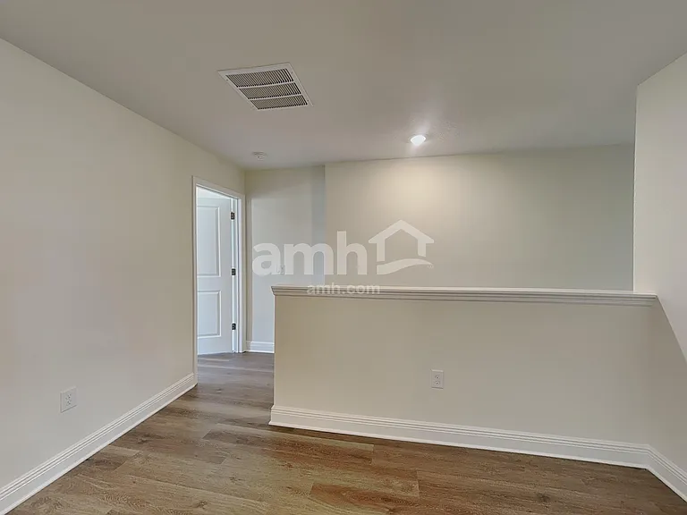 1768 Meadowgrove Ave — Photo 6