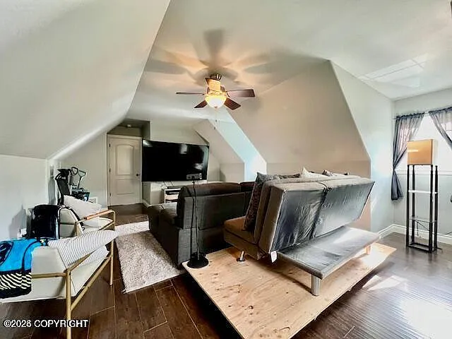 1705 S Creekside Cir — Photo 24