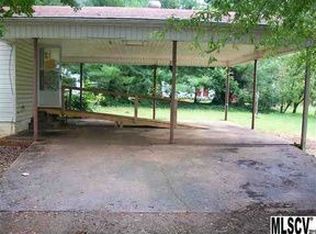 385 Old Charlotte Rd, Taylorsville, NC 28681