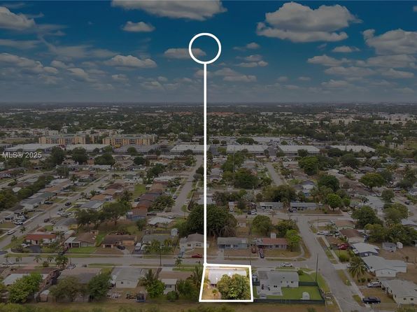 3460 NW 17th St, Lauderhill, FL 33311