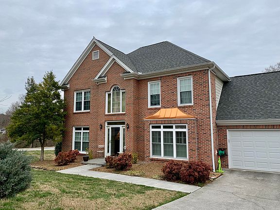 2nd image of 8200 Birch Run Ln