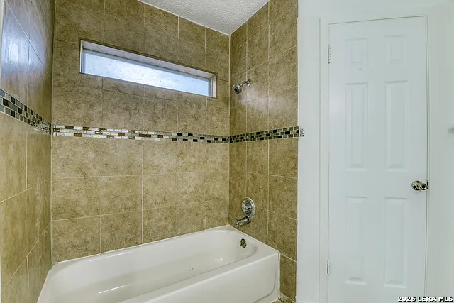 11507 Spring Crest St — Photo 10