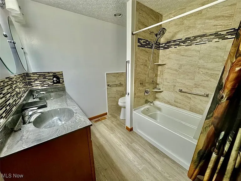 12685 Primrose Dr NE — Photo 4
