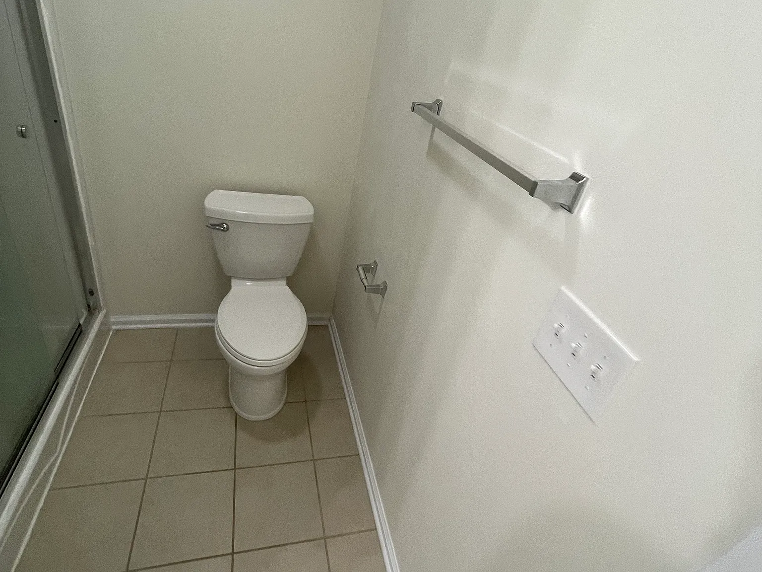 6786 Village Green Dr — Photo 4