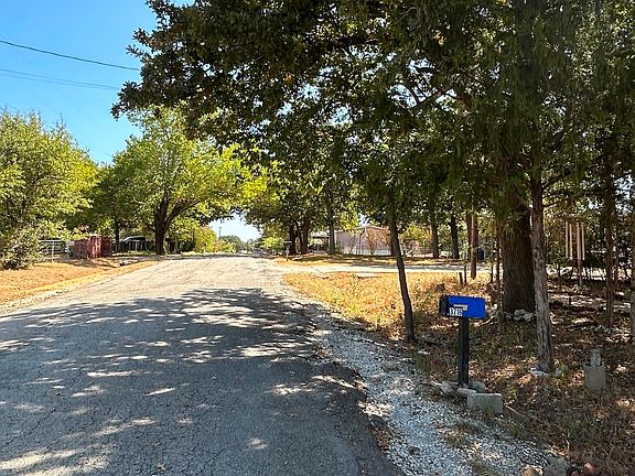 4th image of 3716 Falconcrest Dr