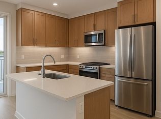 104 E 23rd St #2103, Bayonne, NJ 07002
