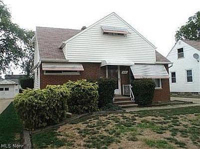 1st image of 21151 Carol Dr