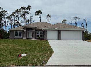 49 Tee View Rd, Rotonda West, FL 33947