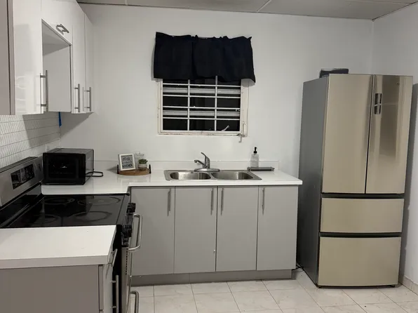 183-4 Calle 419 #1, Carolina, PR 00979
