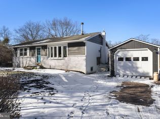 2764 Bedminster Rd, Perkasie, PA 18944