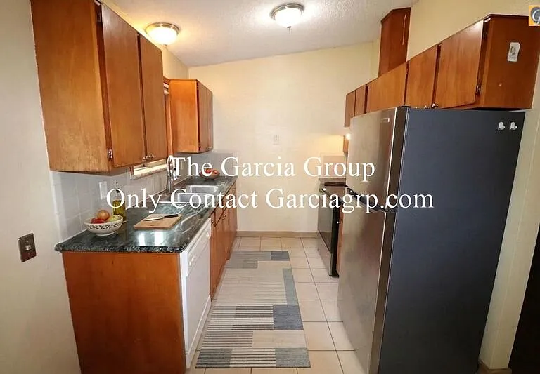 1534 NE 114th Ave — Photo 3