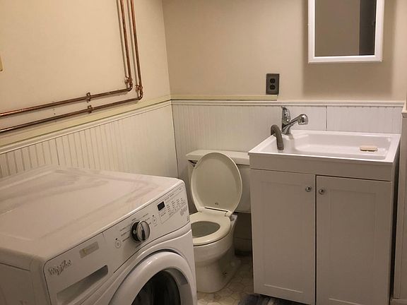 5th image of 8 Orchard Hts #8