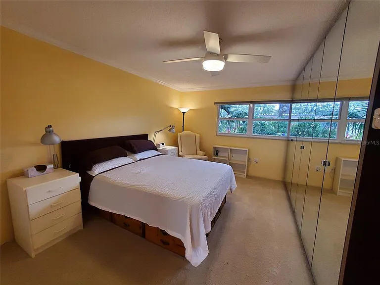 1403 Arrowhead Cir W #13-E — Photo 18