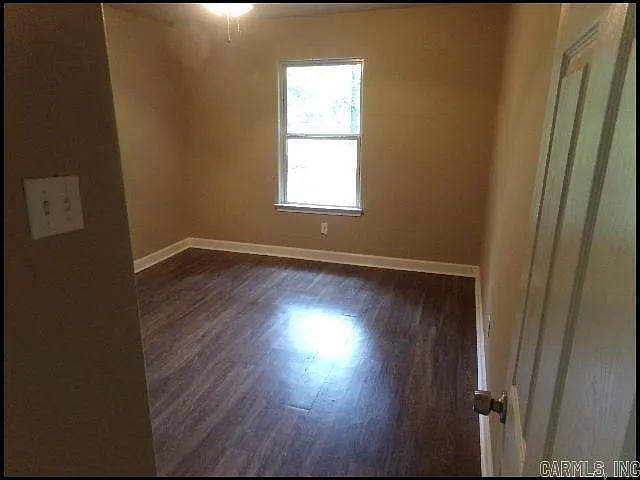 264 Glenna Ln — Photo 7