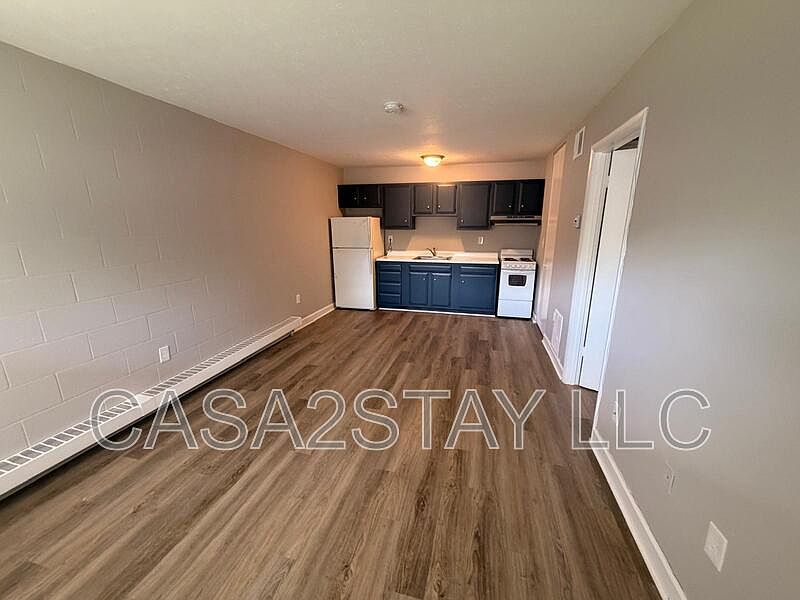 1st image of 2121 Saint Johns Pl Unit 2121