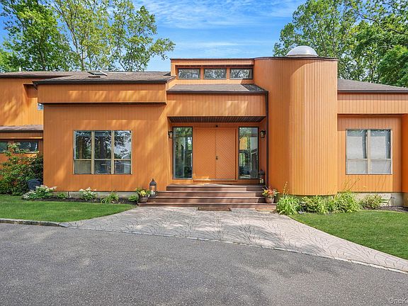 3rd image of 318 Sheep Pasture Road