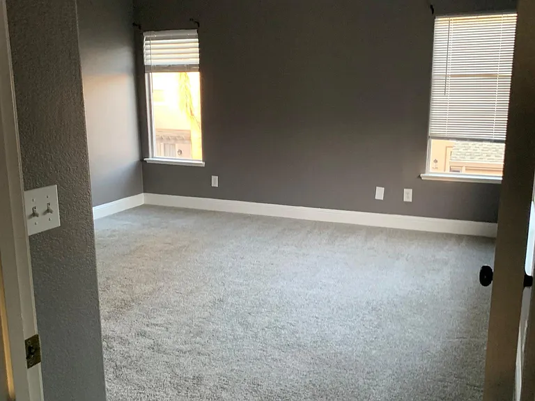 2720 Arbor Grove Ln — Photo 11