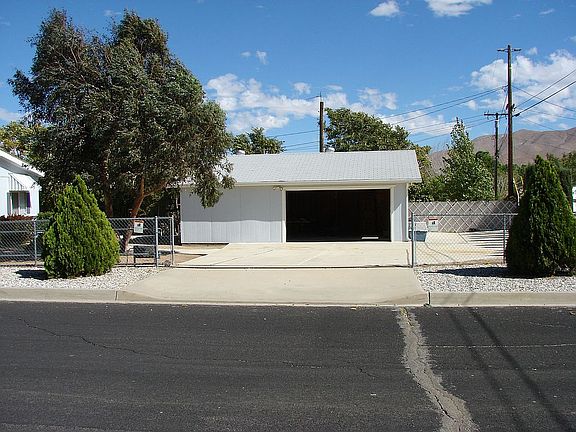 Front garauge
