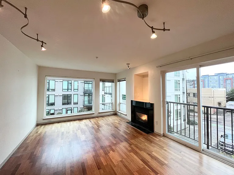 323 Queen Anne Ave N #316 — Photo 8