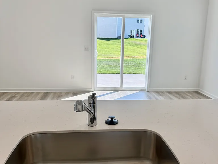 1274 Ross Farms Blvd — Photo 7