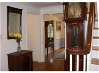 158 Hampshire Rd, Wellesley, MA 02481