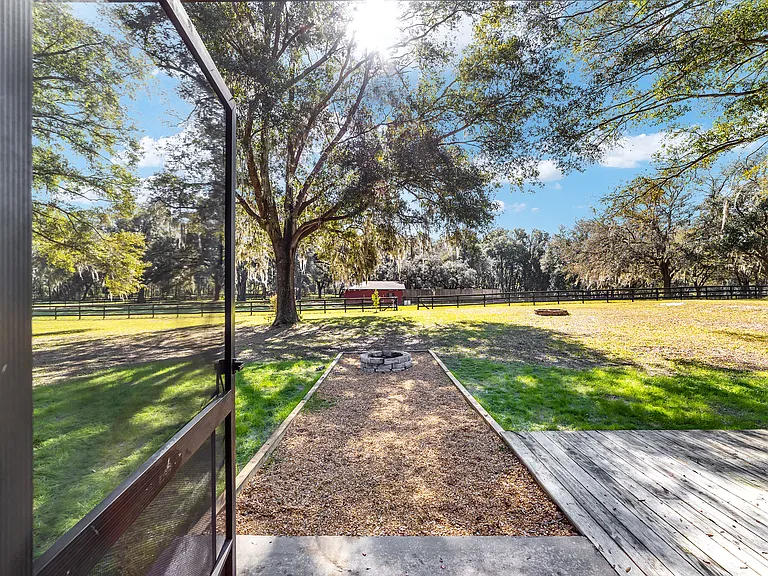 11025 SW 128th Ave — Photo 35