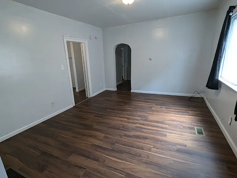 25 Jones St — Photo 10