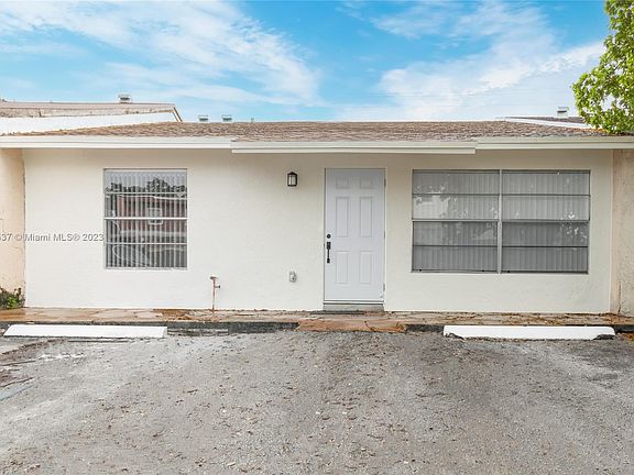 2nd image of 4520 NW 190th St #4520