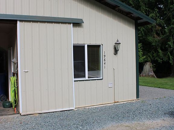 2nd image of 19841 Koehn Rd