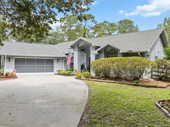 4686 N Candlewood Dr, Beverly Hills, FL 34465