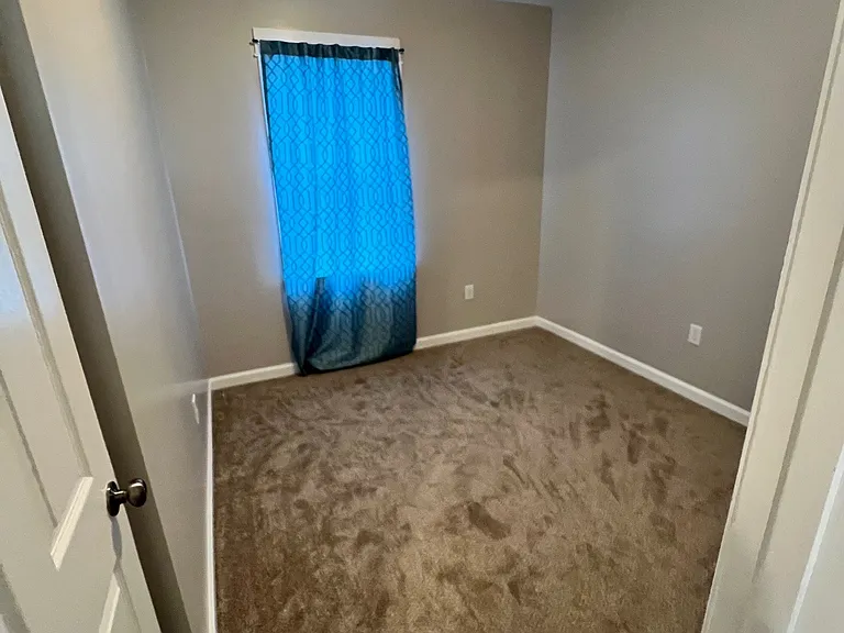 16 Morton Ct #1 — Photo 4