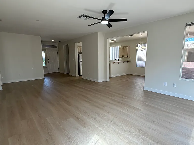 2021 Poppywood Ave — Photo 6